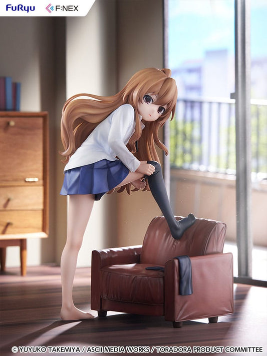 Toradora! F:NEX PVC Statue 1/7 Taiga Aisaka 18 cm   4571623518068