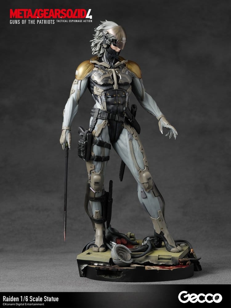 Metal Gear Solid 4 Guns of the Patriots Statue 1/6 Raiden 32 cm 4580744651035