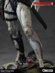 Metal Gear Solid 4 Guns of the Patriots Statue 1/6 Raiden 32 cm 4580744651035