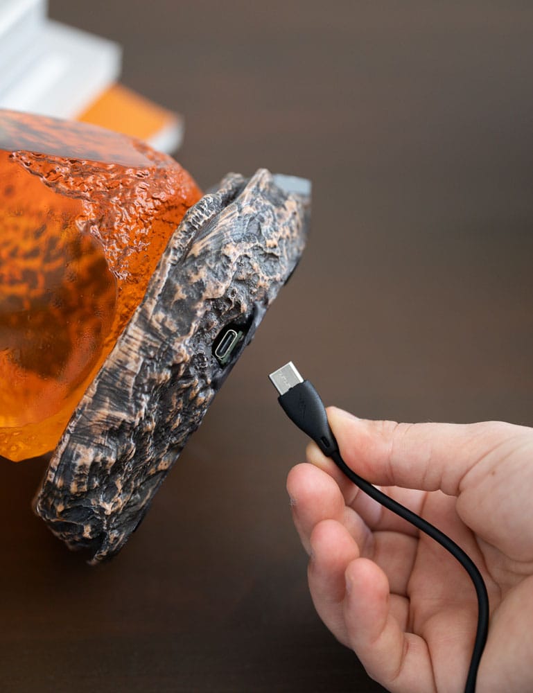 Jurassic Park Lamp with USB-C Amber 8435497280369