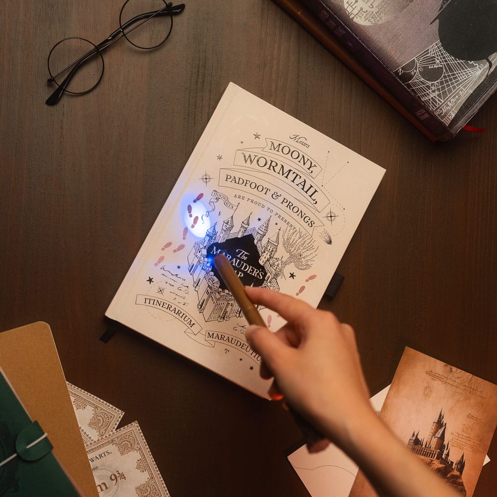 Harry Potter Premium Notebook A5 with Light Marauder's Map 8435497283247