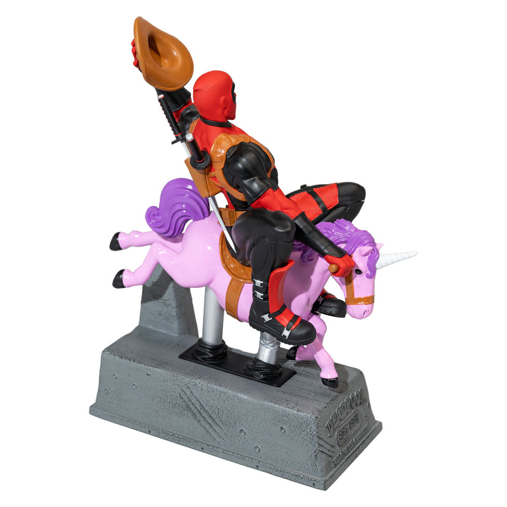 Deadpool 3D perpetual Calendar  8435497287412