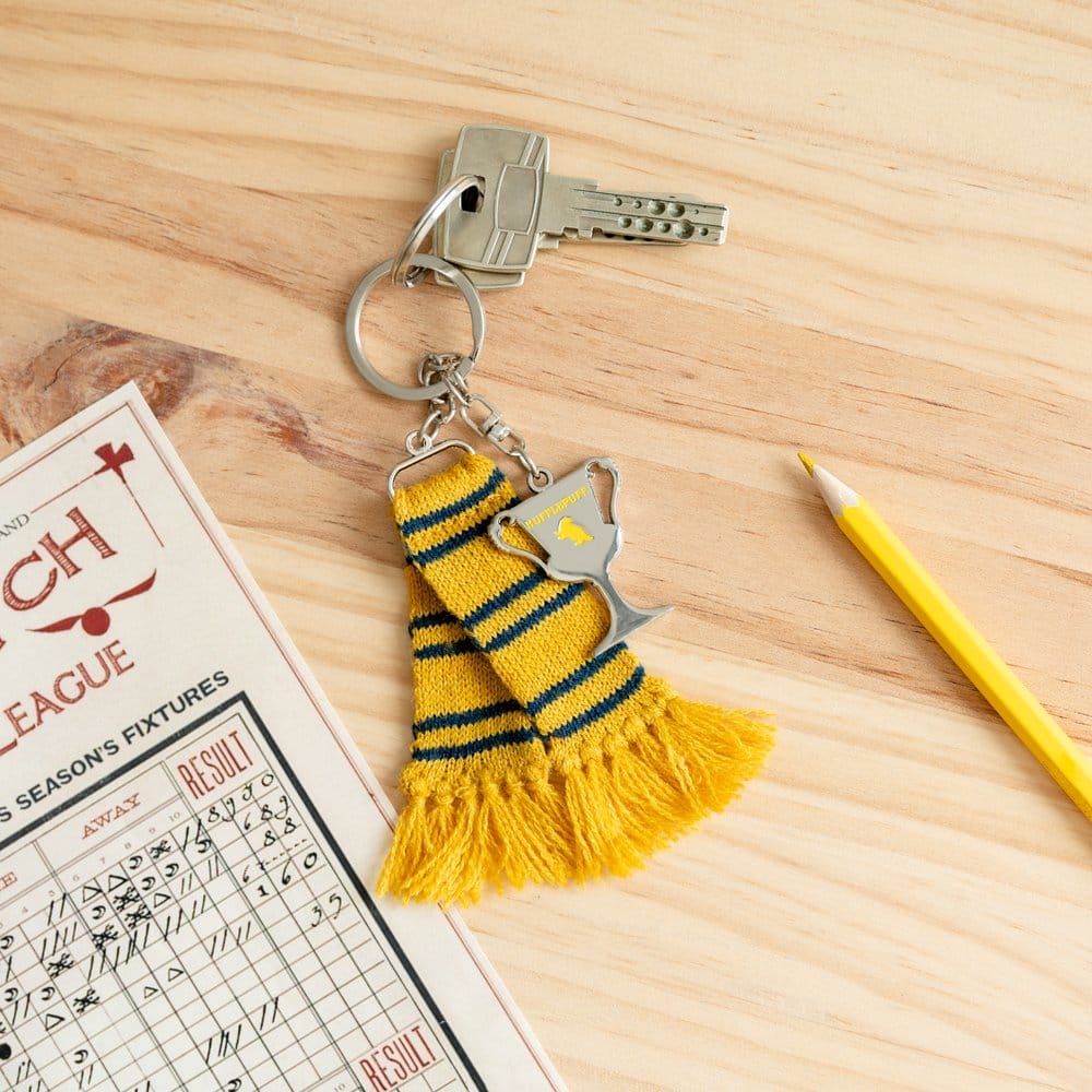 Harry Potter Keyring Hufflepuff Scarf 15 cm 8435747809494