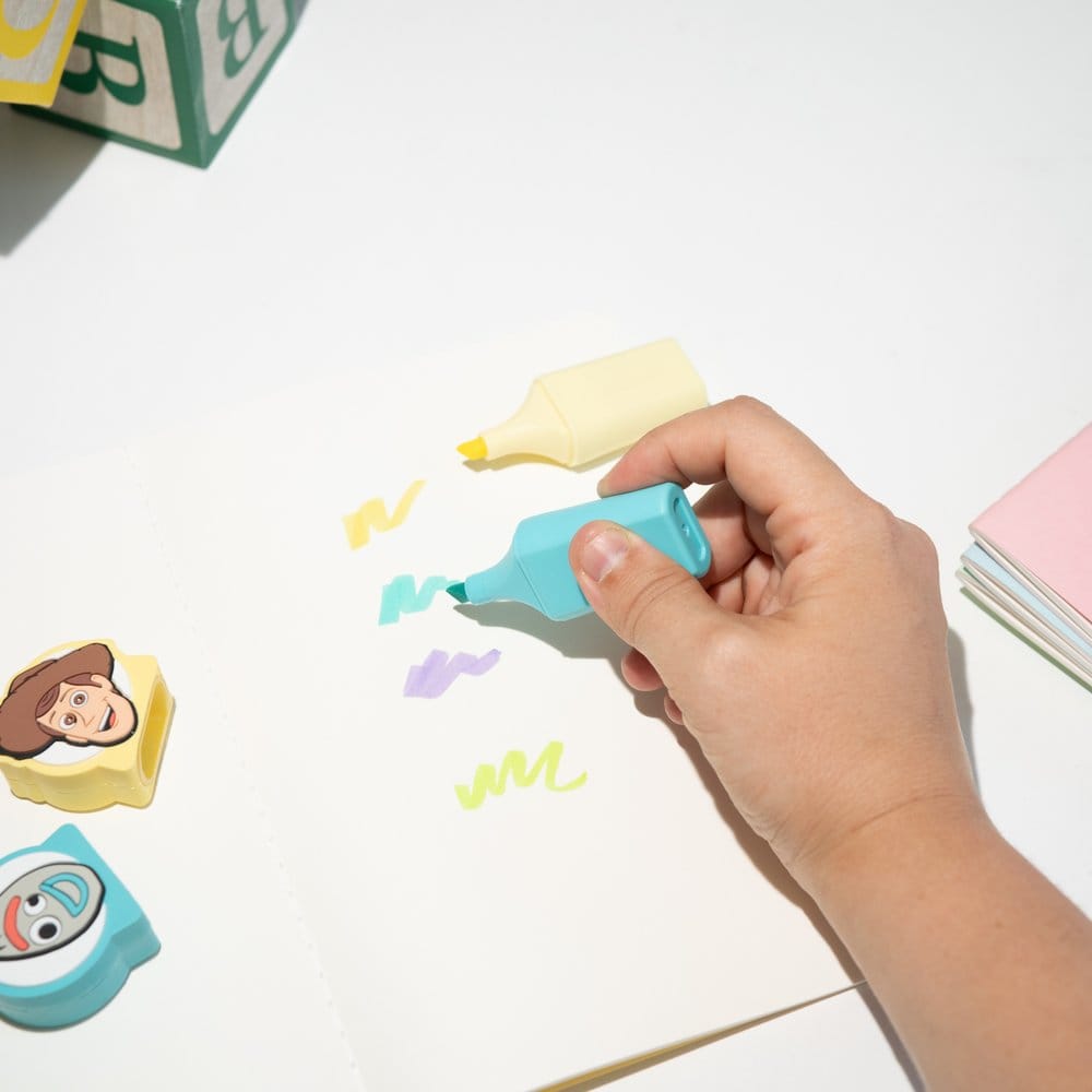 Toy Story Highlighters with Toppers Set of 4 8435747828129