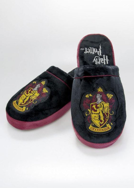 Harry Potter Slippers Gryffindor  Size M 5055437912773