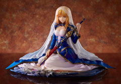 Fate/Grand Order PVC Statue 1/7 Saber Garden of Avalon 14 cm    4571697187627