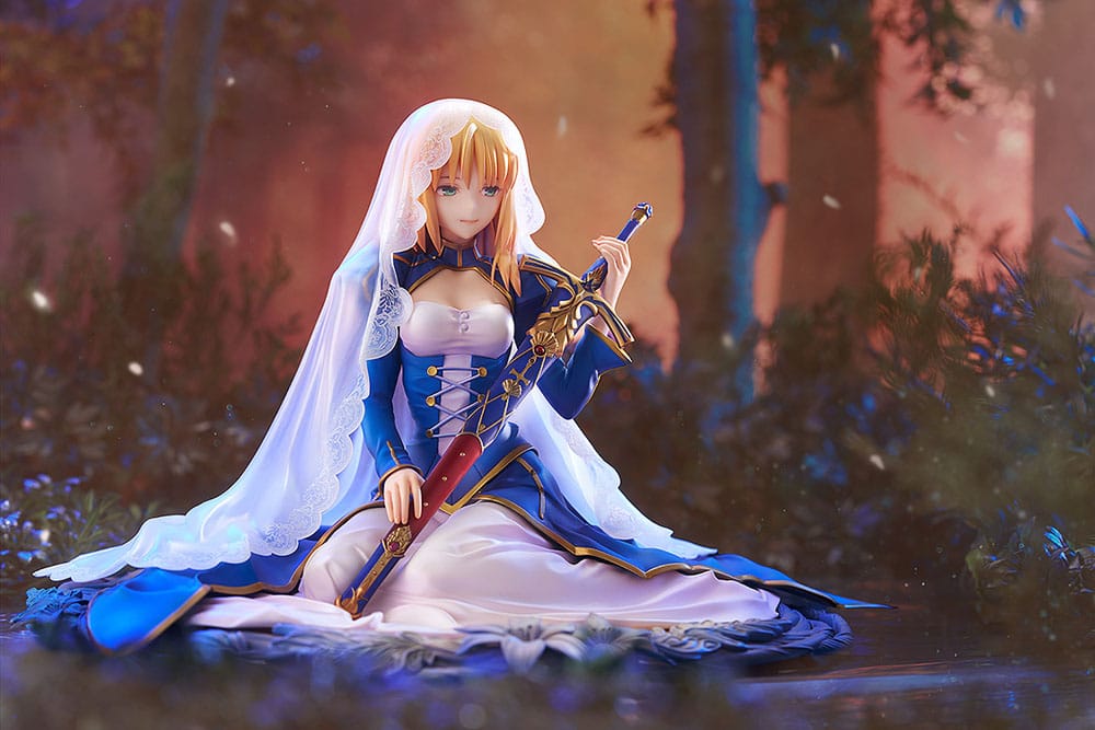 Fate/Grand Order PVC Statue 1/7 Saber Garden of Avalon 14 cm    4571697187627