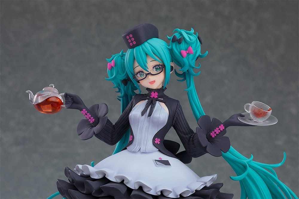 Character Vocal Series 01: Hatsune Miku Pop Up Parade Hatsune Miku: Glasses x Café Ver. 18 cm 4570232581975