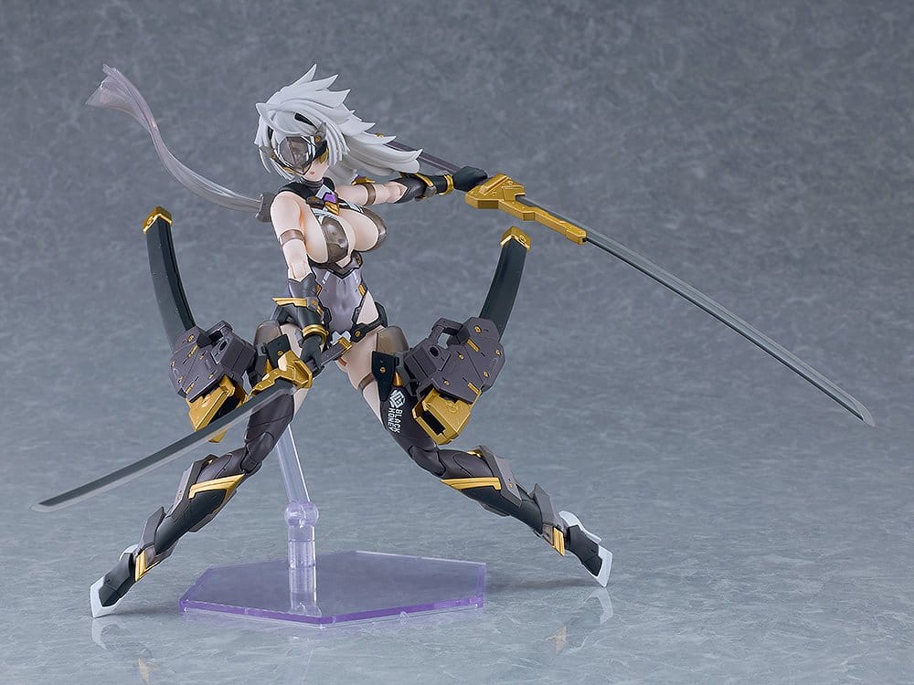 Cutie Honey Nova Plamatea Plastic Model Kit Black Honey 17 cm 4570232586956