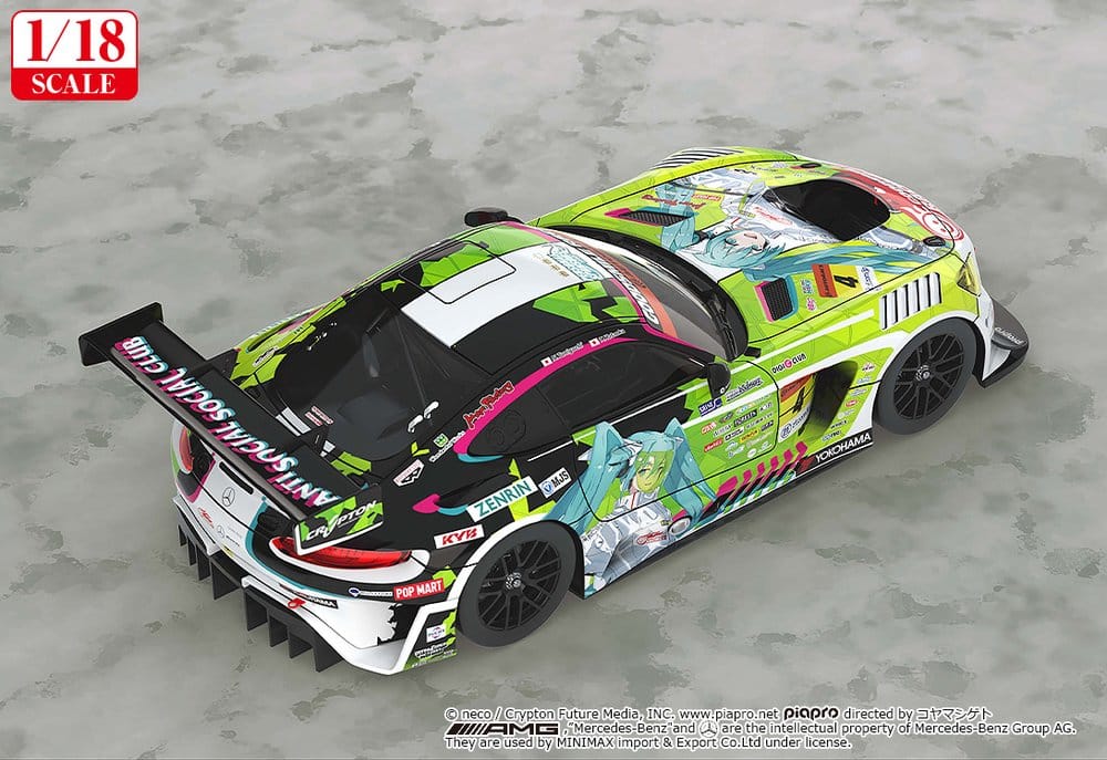 Hatsune Miku GT Project Vehicle 1/18 Good Smile Hatsune Miku AMG 2022 Season Opening Ver. 26 cm 4570232585676