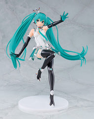 Hatsune Miku GT Project Plastic Model Kit Reincarnation Racing Miku: 2013 Ver. 19 cm 4580828665323