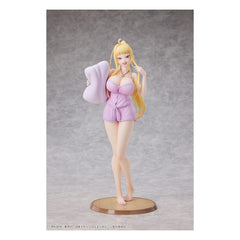 Hokkaido Gals Are Super Adorable! PVC Statue 1/6 Minami Fuyuki Pajama Ver. 27 cm   6977099320163
