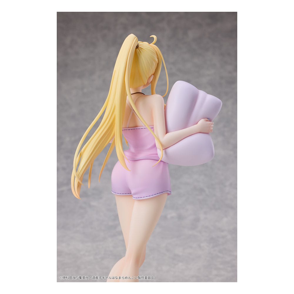 Hokkaido Gals Are Super Adorable! PVC Statue 1/6 Minami Fuyuki Pajama Ver. 27 cm   6977099320163