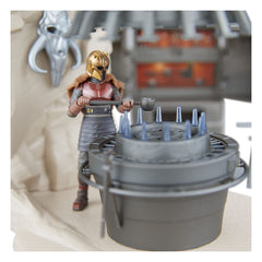 Star Wars The Mandalorian Vintage Collection The Armorer's Forge with The Armorer (Lakeside Covert World) 5010996254580