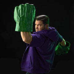The Incredible Hulk Marvel Legends Premium Roleplay Fists 5010996435620