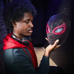 Spider-Man: Miles Morales Marvel Legends Electronic Expressive Mask 5010996360809