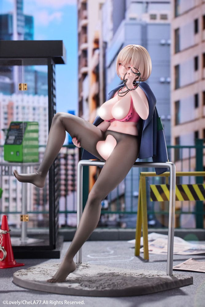Original IllustrationPVC Statue 1/6 Naughty Police Woman Illustration by CheLA77 DX Edition 24 cm  4582798610020
