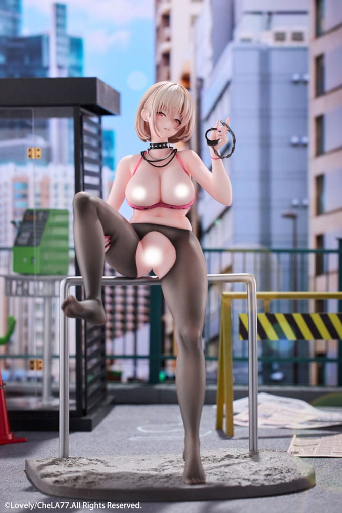 Original IllustrationPVC Statue 1/6 Naughty Police Woman Illustration by CheLA77 DX Edition 24 cm  4582798610020