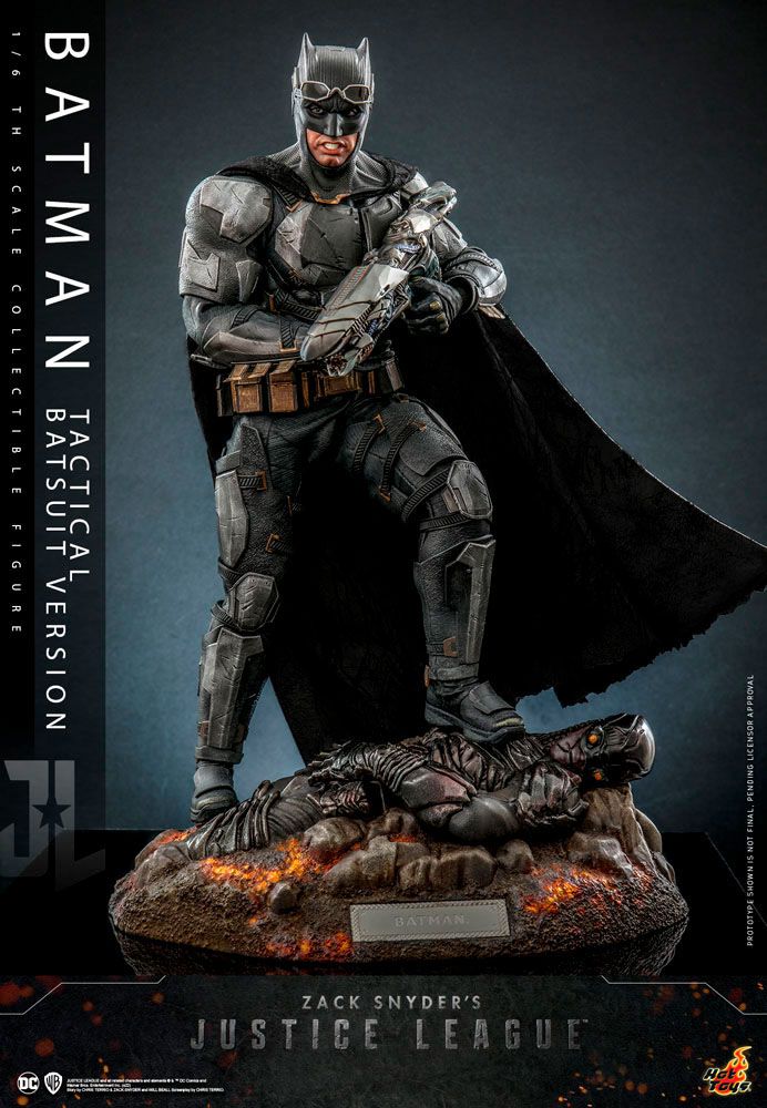 Zack Snyder`s Justice League Action Figure 1/6 Batman (Tactical Batsuit Version) 33 cm 4895228612496