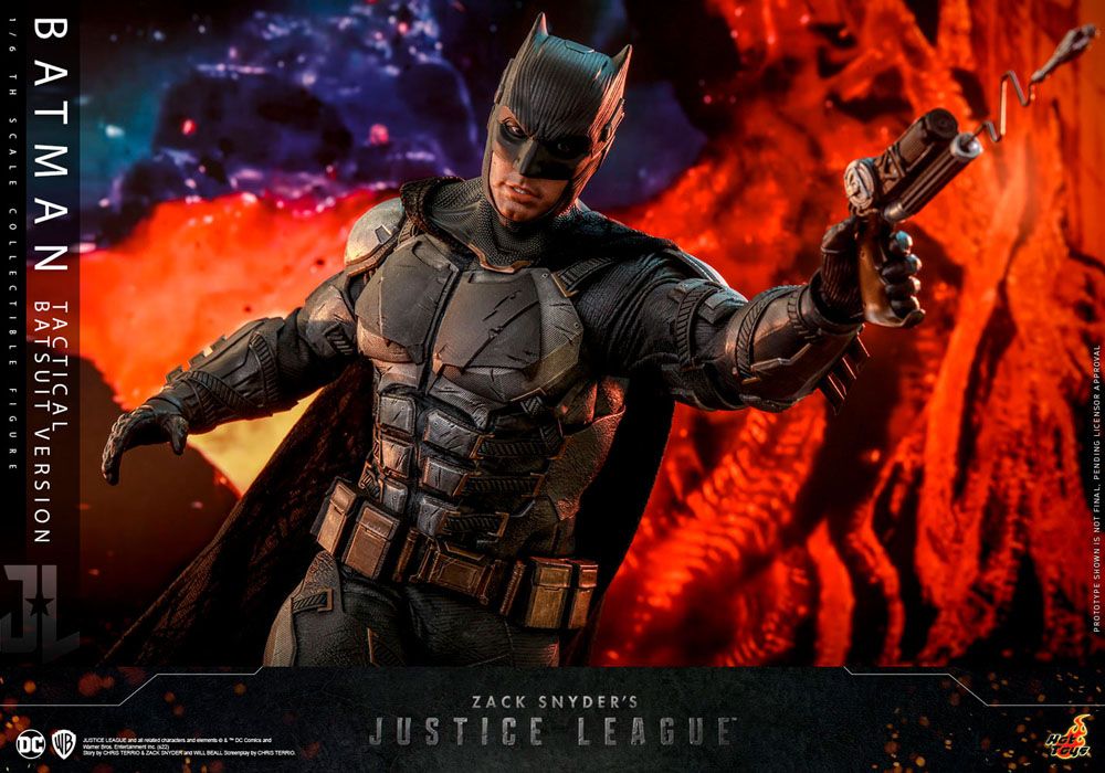 Zack Snyder`s Justice League Action Figure 1/6 Batman (Tactical Batsuit Version) 33 cm 4895228612496