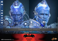 Batman & Robin Movie Masterpiece Action Figure 1/6 Mr. Freeze 33 cm 4895228621290
