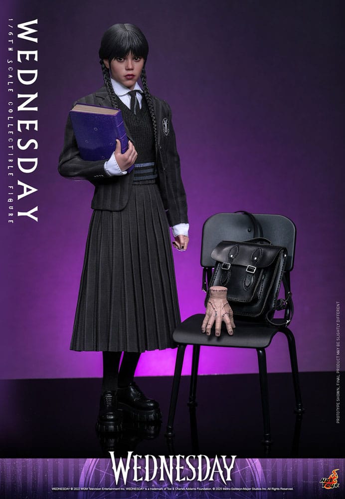 Wednesday Action Figure 1/6 Wednesday 27 cm 4895228619730