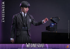 Wednesday Action Figure 1/6 Wednesday 27 cm 4895228619730