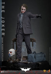 The Dark Knight DX Action Figure 1/6 The Joker (Bank Robber Version) 30 cm 4895228622594
