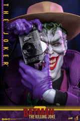 Batman: The Killing Joke Action Figure 1/6 The Joker 31 cm 4895228622969
