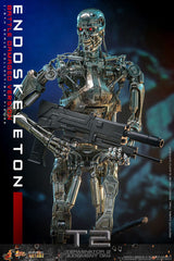 Terminator 2: Judgment Day Movie Masterpiece Die-cast  Action Figure 1/6 Endoskeleton (Battle Damaged Version) 31 cm 4895228623454