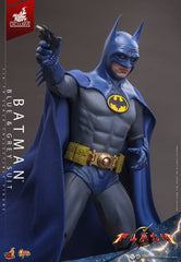 The Flash Movie Masterpiece Action Figure 1/6 Batman (Blue & Grey Suit) Limited Edition Hot Toys Exclusive 30 cm 915011