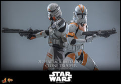Star Wars: The Clone Wars Action Figure 1/6 212th Attack Battalion Clone Trooper 30 cm 4895228623720