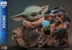 Star Wars: The Mandalorian & Grogu Life-Size Figure Grogu 38 cm 4895228623324