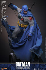 Batman: The Dark Knight Returns Comic Masterpiece Action Figure 1/6 Batman (Battle Damaged Version) 32 cm 4895228625007