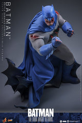 Batman: The Dark Knight Returns Comic Masterpiece Action Figure 1/6 Batman (Battle Damaged Version) 32 cm 4895228625007