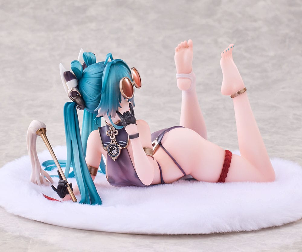 Kyonshi Brothel Statue 1/6 Taoist Rin 9 cm 4595316892358