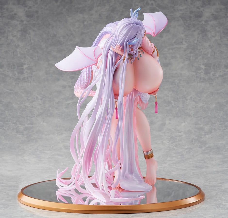 The Tall, Big-Breasted Dragon Who Doesn´t Know Anything About Naughty Things Statue 1/5 Ireina Fartagna 30 cm  4595316892396