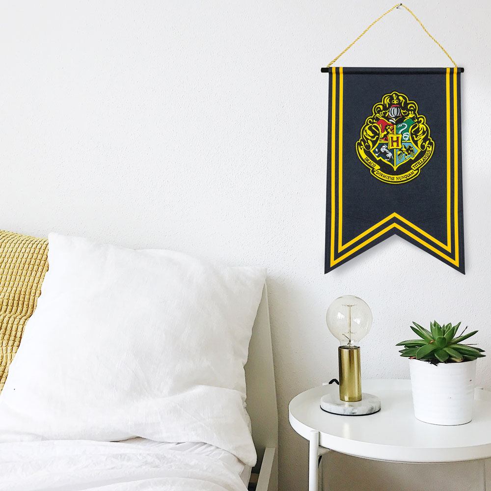 Harry Potter Wall Banner Hogwarts 30 x 44 cm 4895205603943