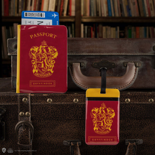 Harry Potter Passport Case & Luggage Tag Set Gryffindor 4895205604254