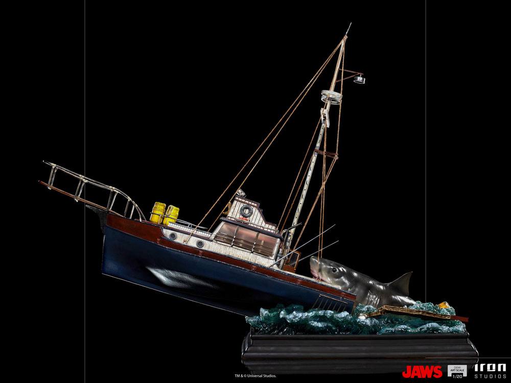Jaws Demi Art Scale Statue 1/20 Jaws Attack 104 cm 0609963129560