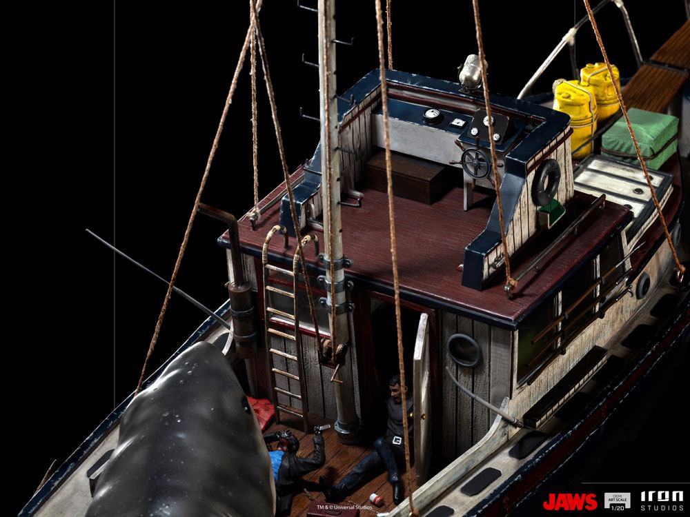 Jaws Demi Art Scale Statue 1/20 Jaws Attack 104 cm 0609963129560