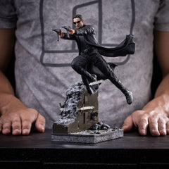 The Matrix Art Scale Statue 1/10 Neo 25 cm           042882333968