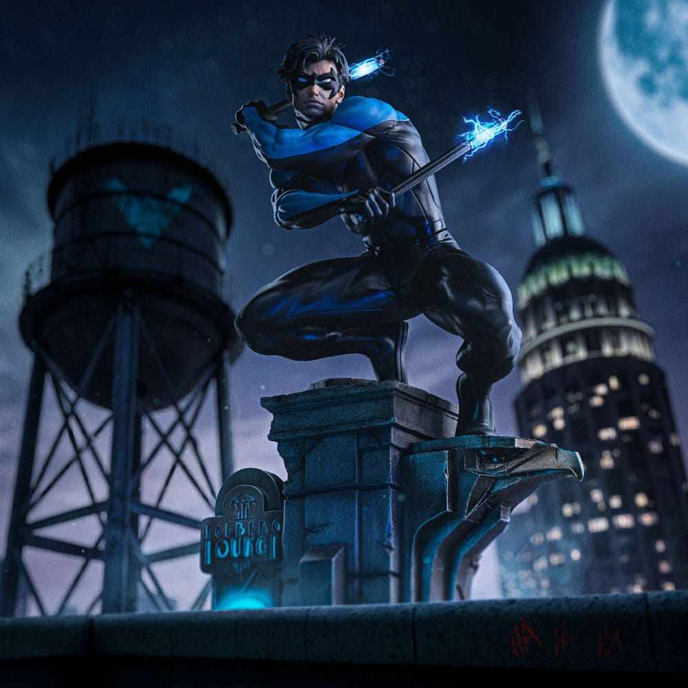 DC Comics Art Scale Statue 1/10 Nightwing 27 cm           0042882333982