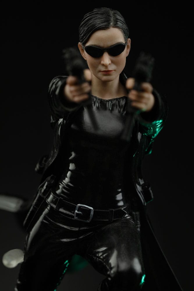 The Matrix Art Scale Statue 1/10 Trinity 22 cm           0042882334521