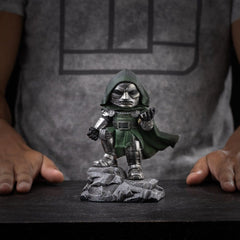 Avengers: Doomsday MiniCo Statue Doctor Doom 15 cm 42882336556