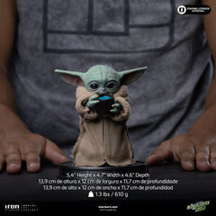 The Mandalorian & Grogu Grogu Collection Statue Grogu Always HungryThe Mandalorian & Grogu Grogu Collection statuette Grogu Always HungryThe Mandalorian & Grogu Grogu Collection Estatua Grogu Always Hungry 0042882336716