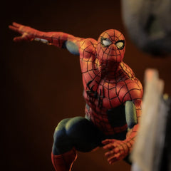 Marvel Comics Art Scale Statue 1/10 Spider-Man vs Hulk 38 cm 0042882338079