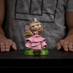 Wicked Mini Co. PVC Figure Glinda 15 cm       042882335122
