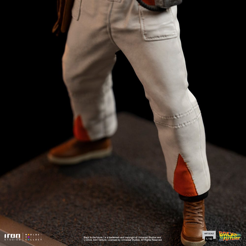 Back to the Future Art Scale Statue 1/10 Doc Brown 22 cm 0618231953325