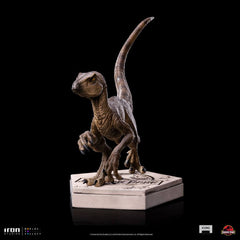 Jurassic World Icons Statue Velociraptor B 9 cm 0618231952021